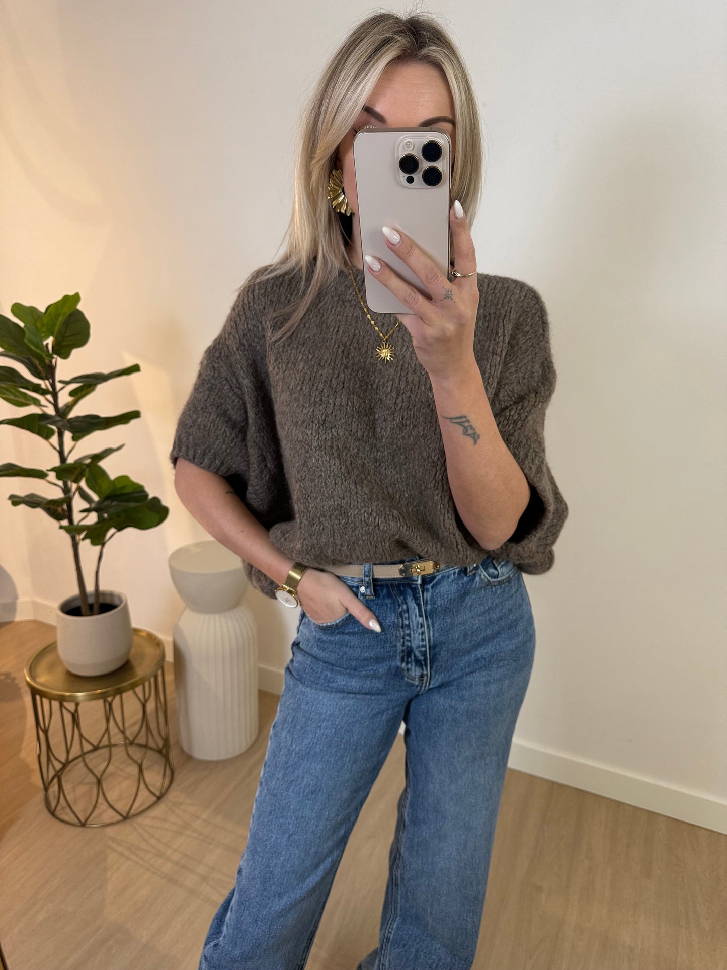 SANNE SHORT SLEEVES- TAUPE STYLISH