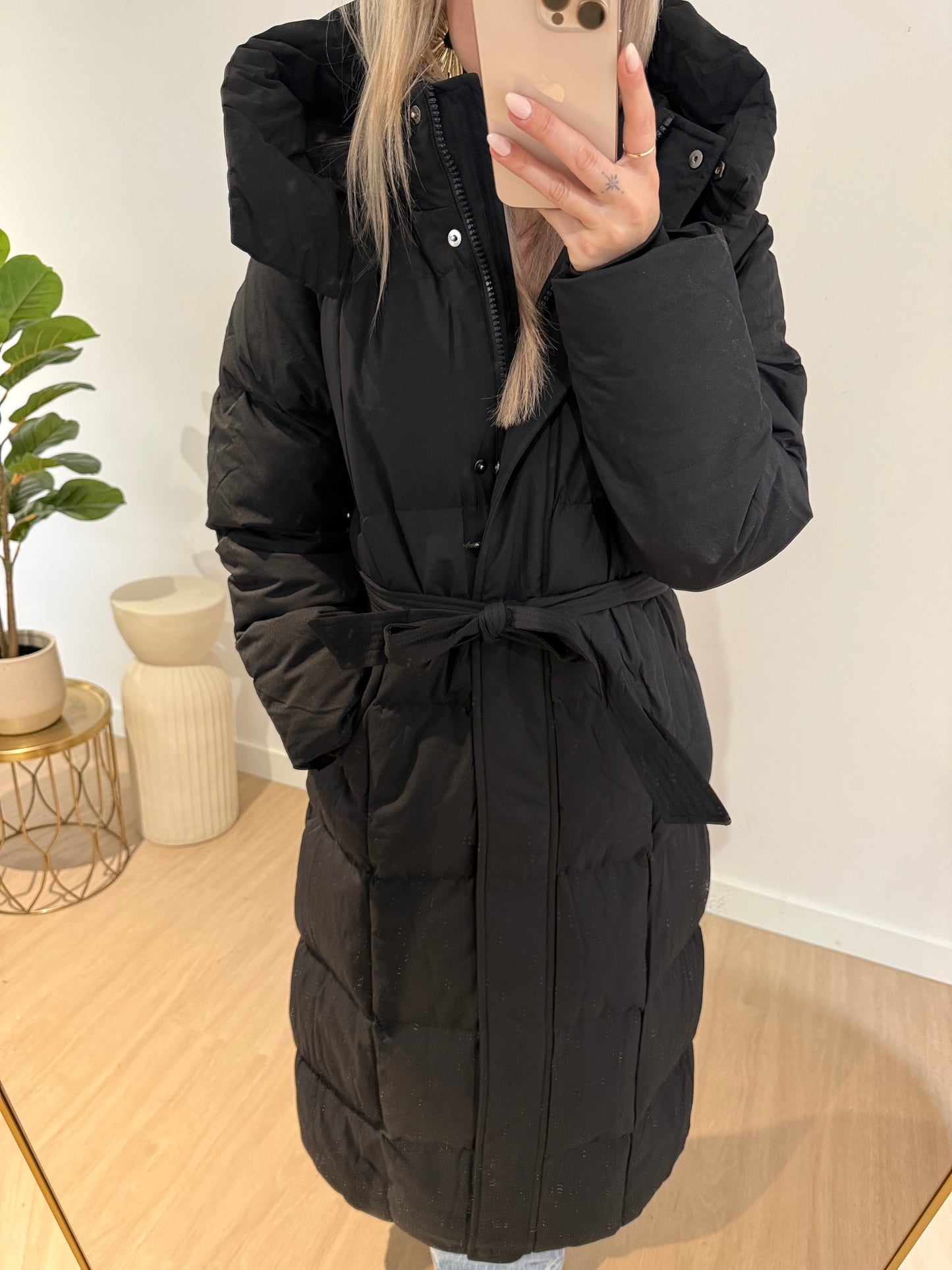 TARA LONG COAT - BLACK