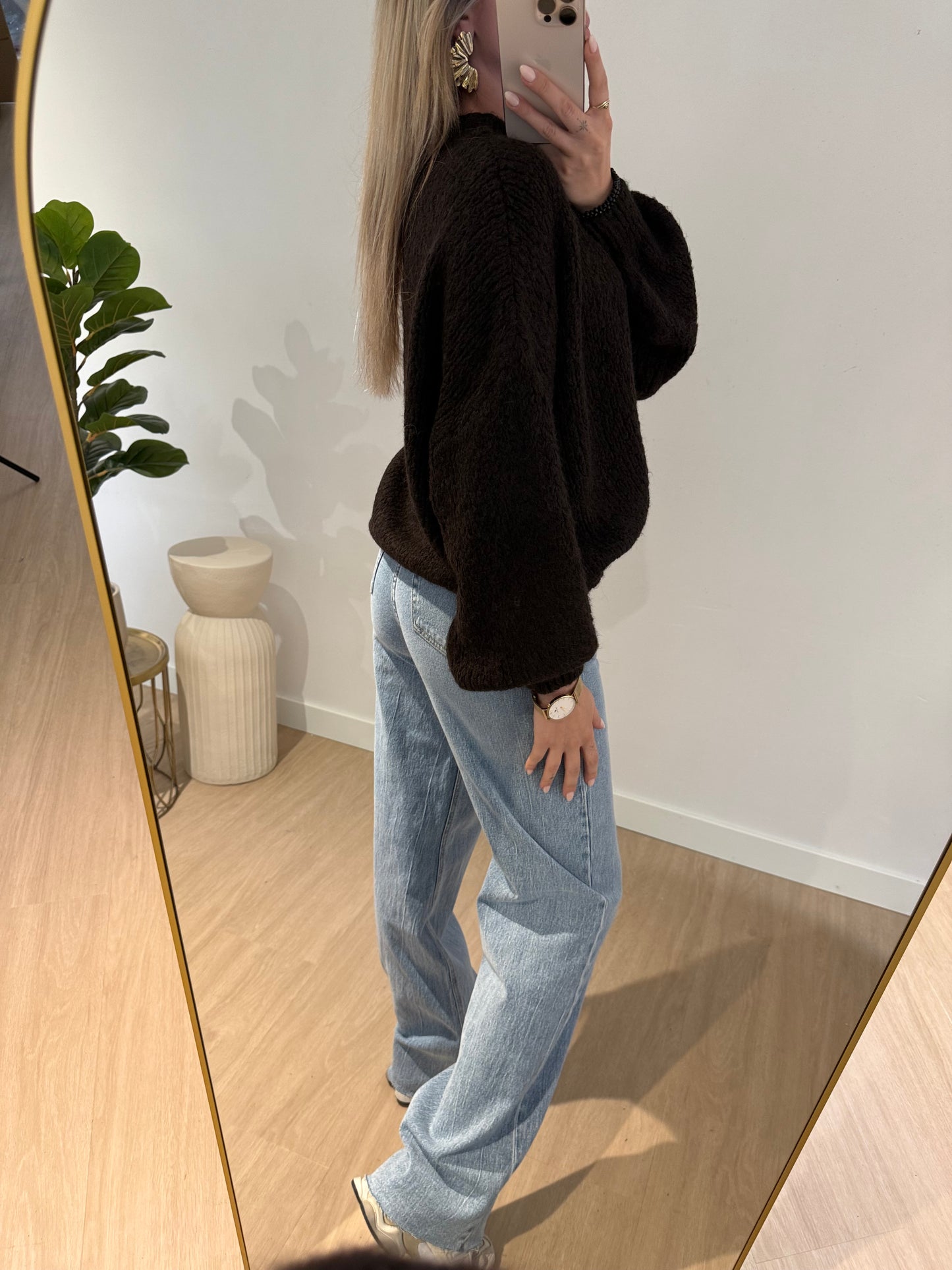 SANNE SWEATER - DARK BROWN