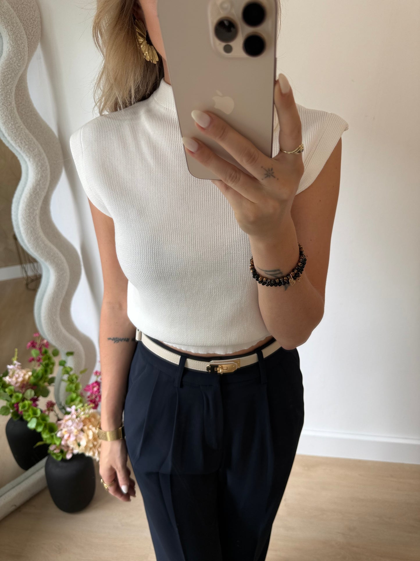 GINA - WHITE