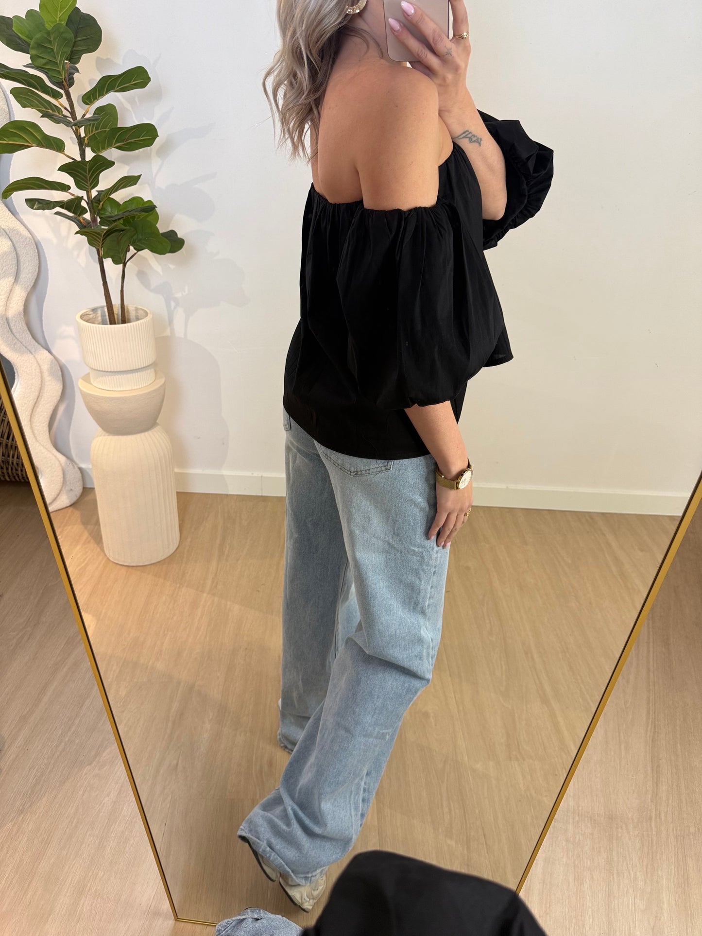 JUNE - BLACK STYLISH