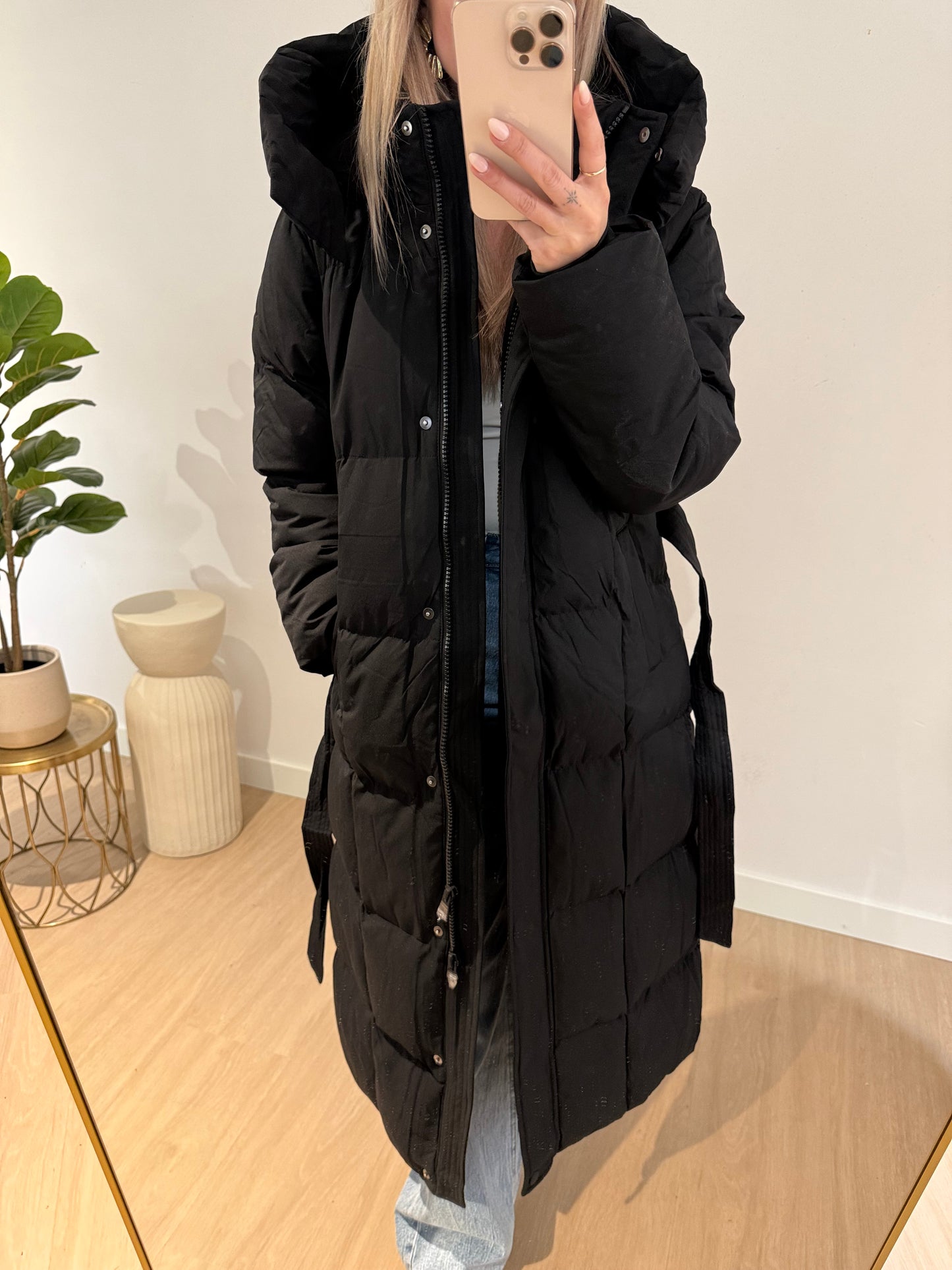 TARA LONG COAT - BLACK