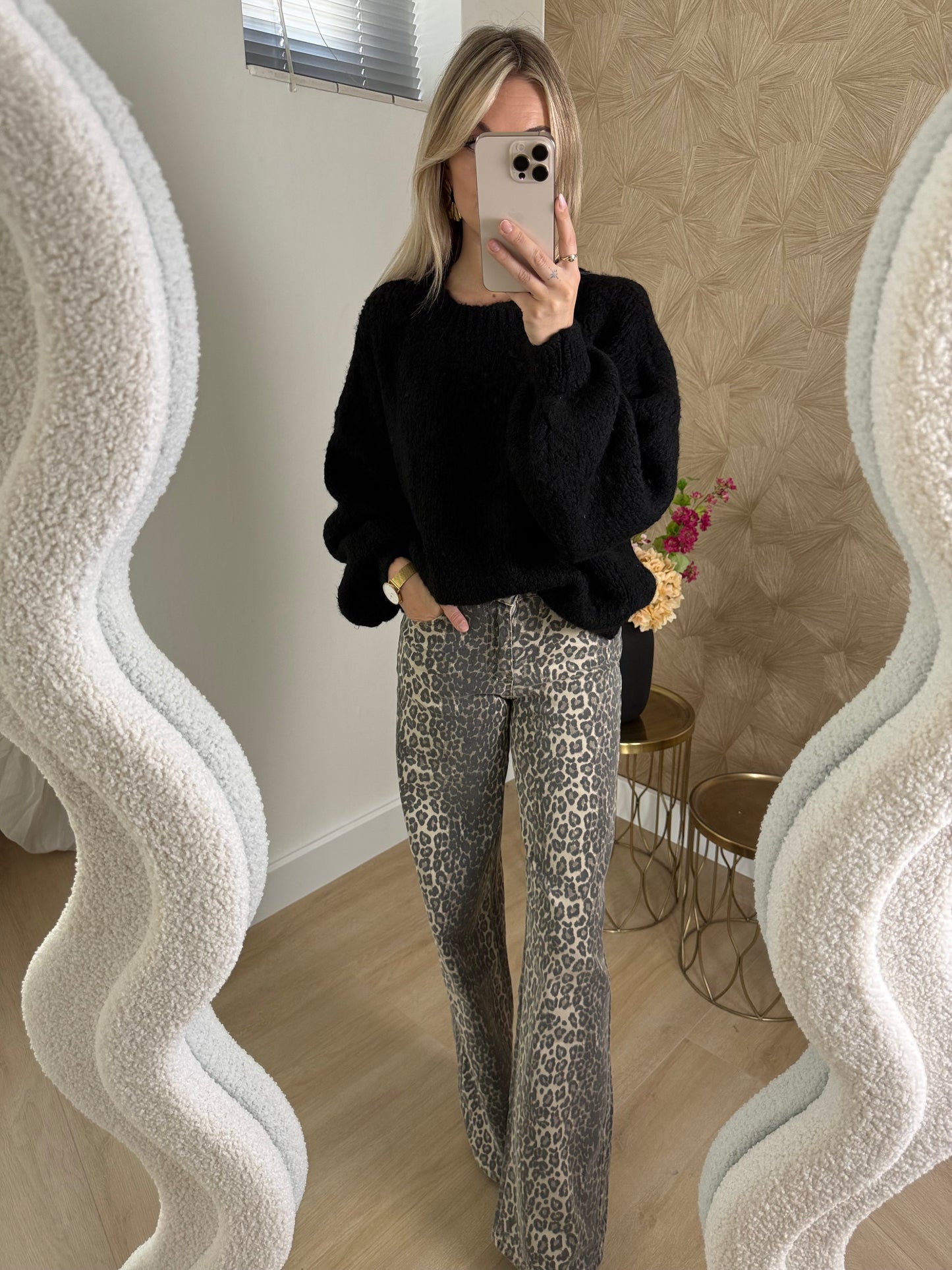 SANNE SWEATER - BLACK
