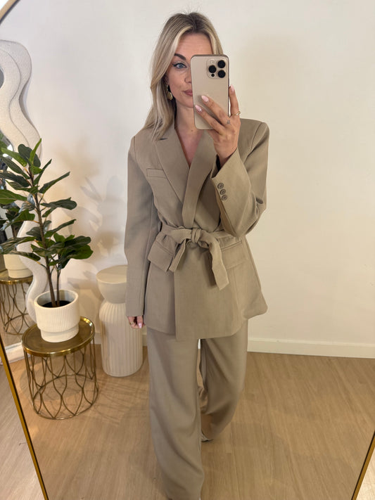 JACKY BLAZER - TAUPE STYLISH