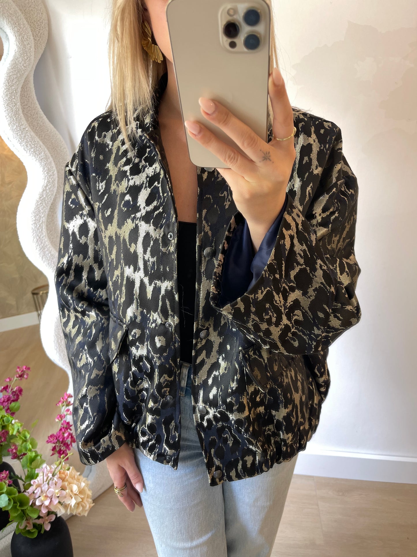 OVERSIZED LEO JACKET - GOLD/BLACK/BLUE