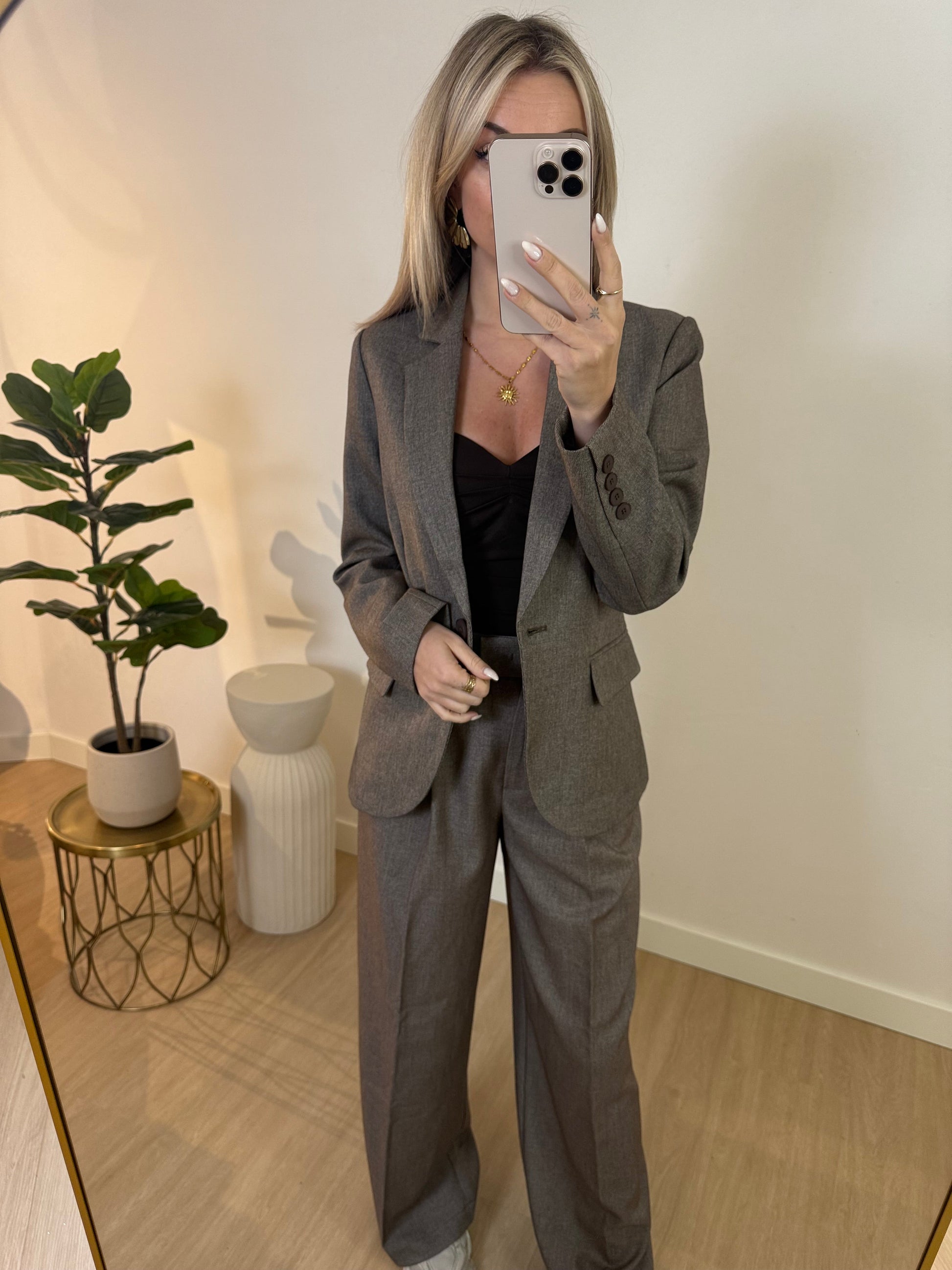 NOA BODY - DARK BROWN STYLISH