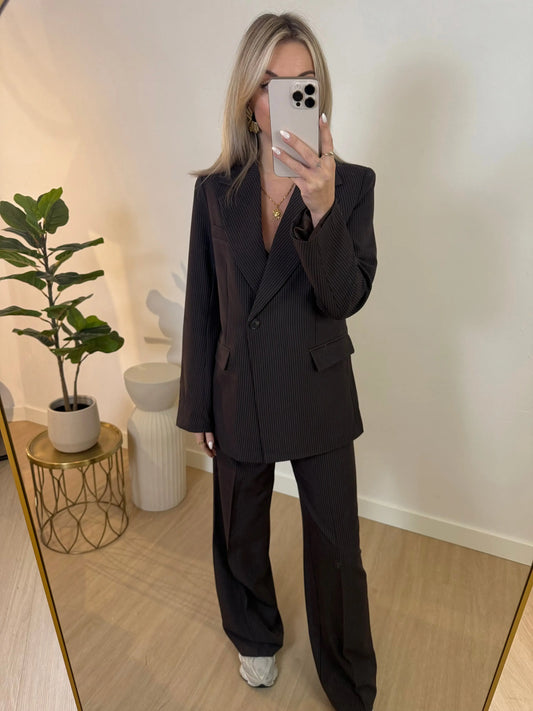 FAYE STRIPE BLAZER STYLISH