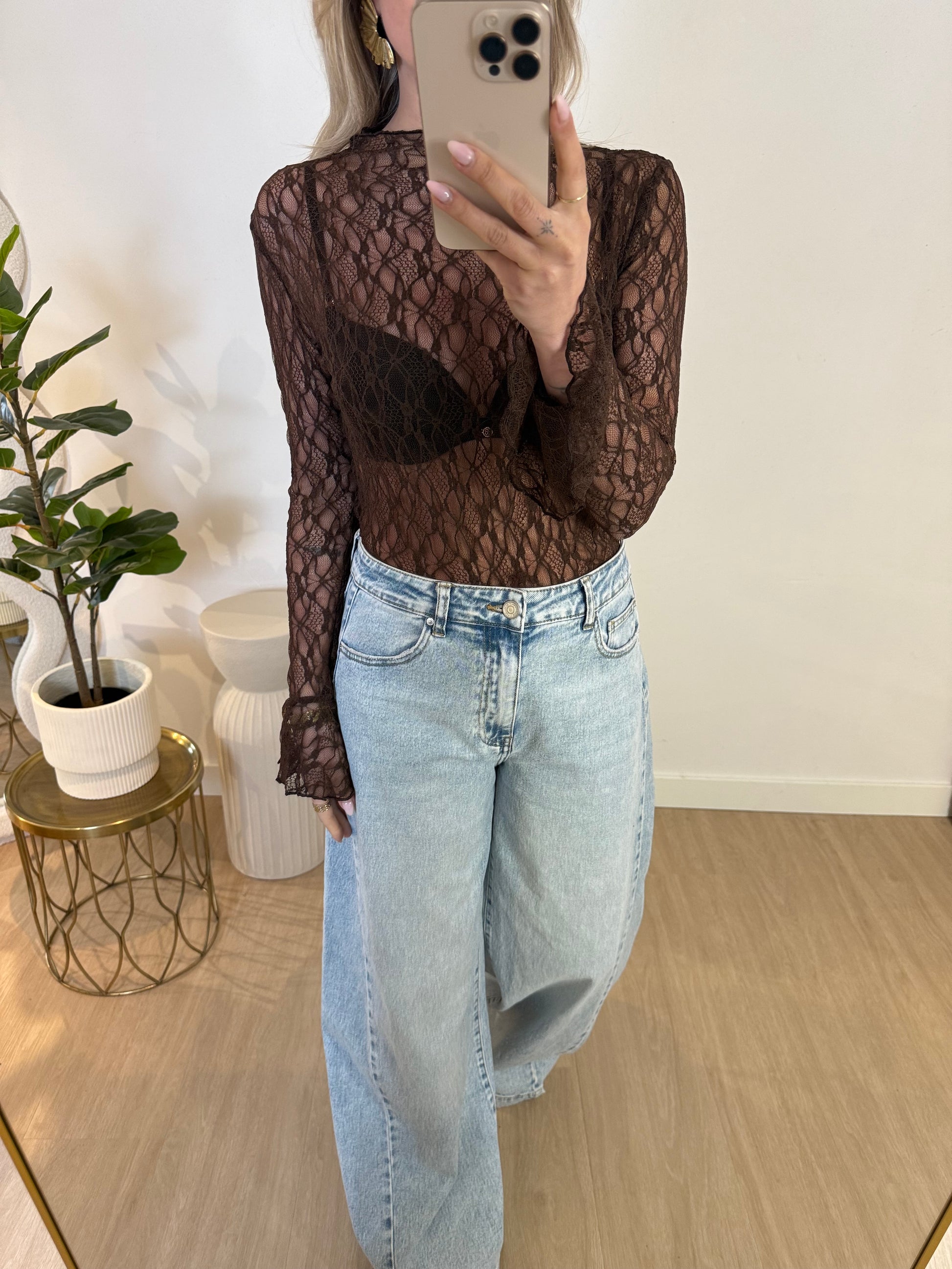 RUFFLE LACE TOP - BROWN STYLISH
