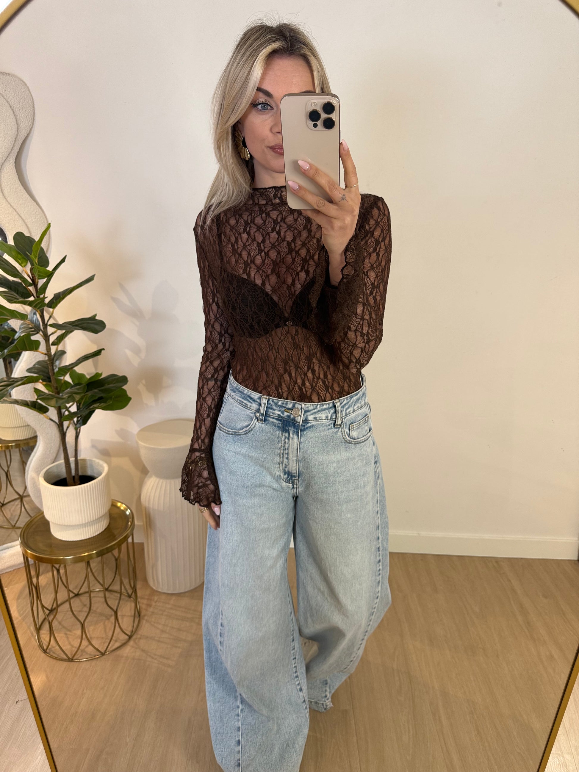 RUFFLE LACE TOP - BROWN STYLISH