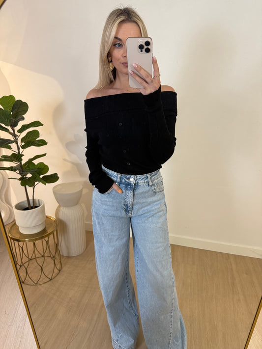 OFF SHOULDER TOP STYLISH