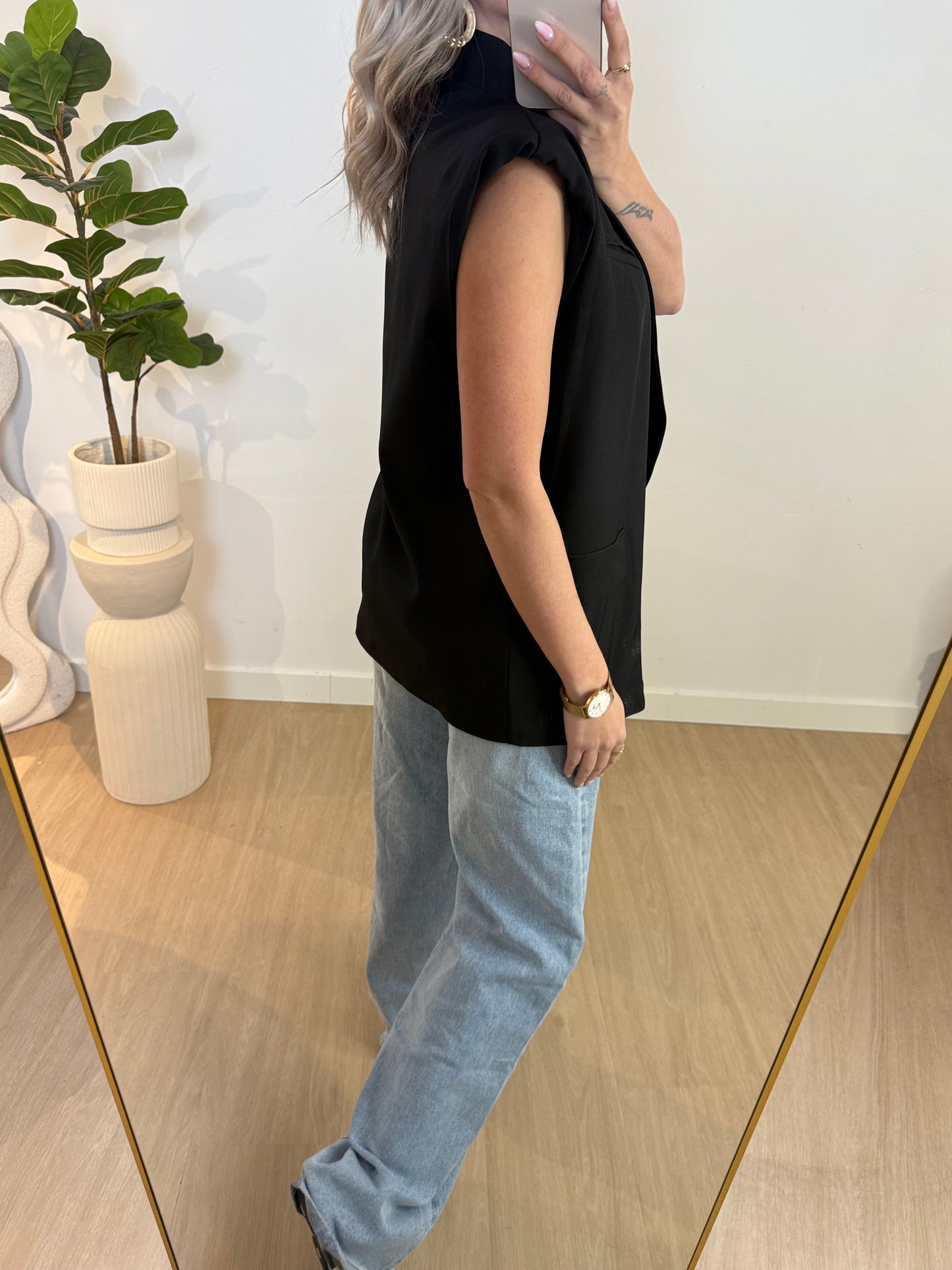 JOYA GILET - BLACK STYLISH