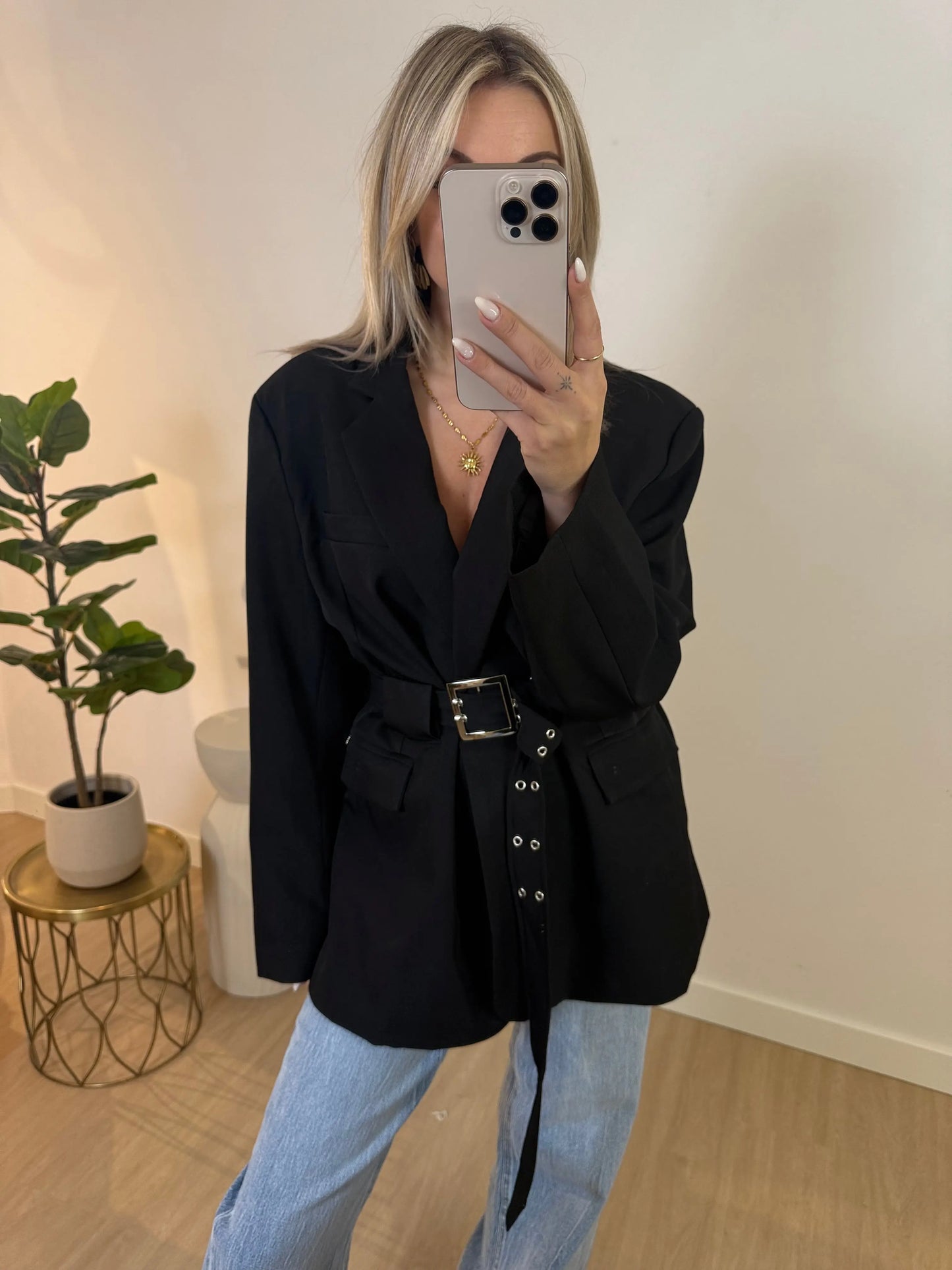 CHLOE BLAZER - BLACK STYLISH