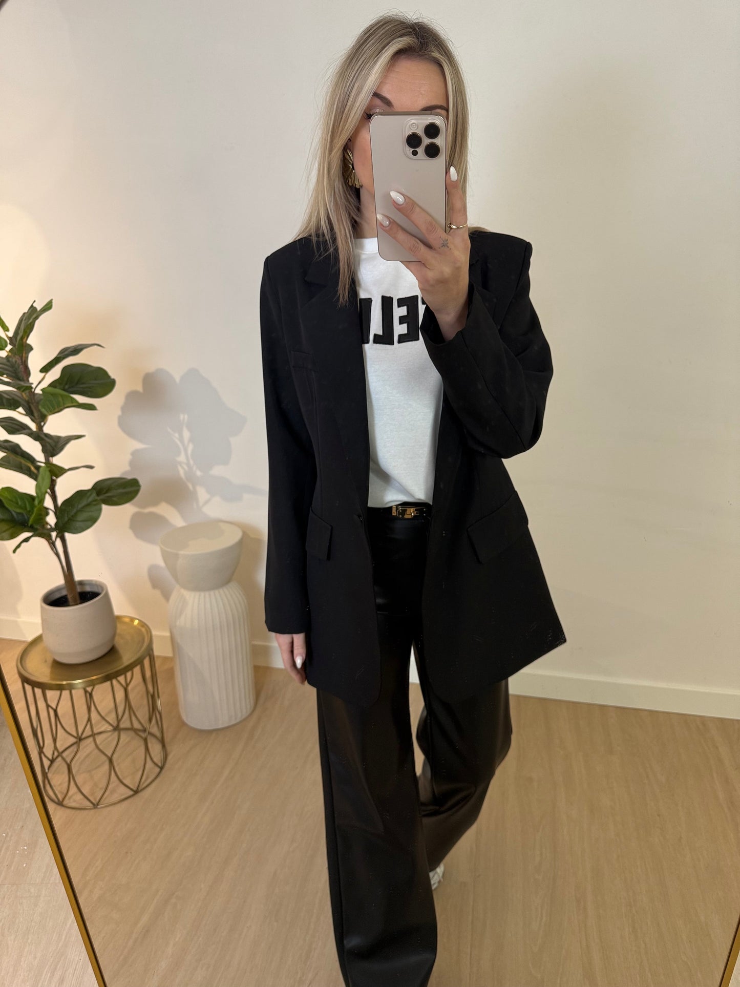 LEATHER LOOK PANTS STYLISH